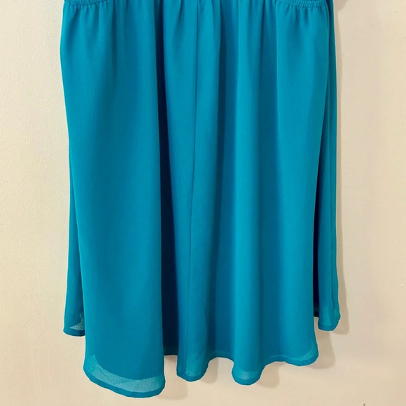 Lost April| Cute Green Caged Back Strappy Summer Dress Mini Skirt Sz M - Picture 6 of 9